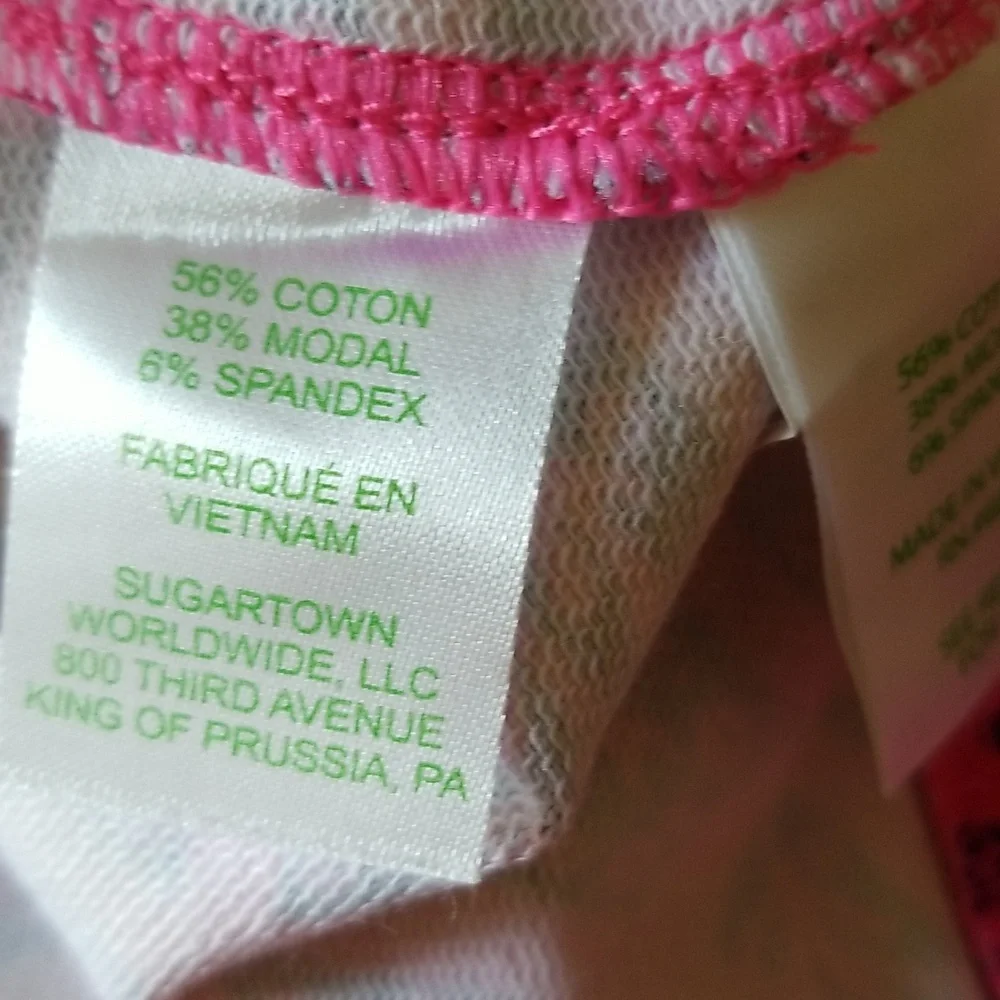 Lilly Pulitzer UPF 50+ Eleni Pullover, Size S